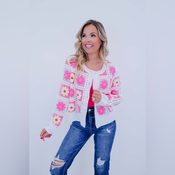 Pink fuchsia Crochet Knit lace button boho embroidered cardigan bohemian sweater - Picture 14 of 17